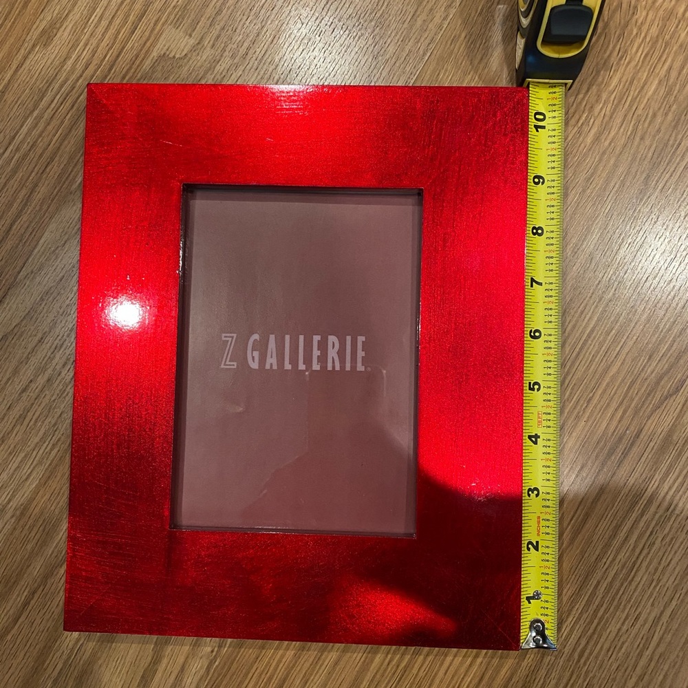 Red Z Gallery frames - Picture 6 of 8